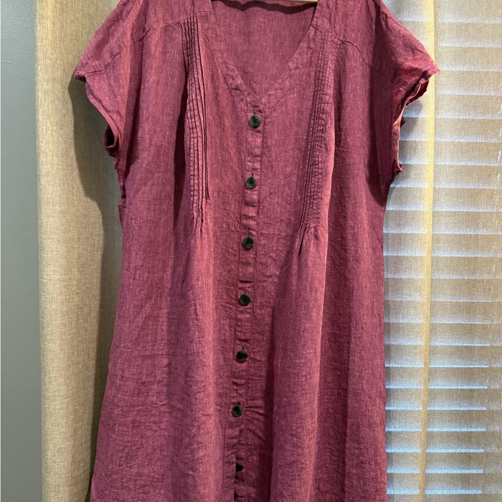 Linen Dress with buttons